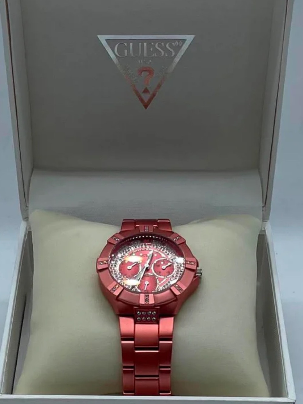 GUESS NWT Vista Ladies Crystal Chronograph Bracelet Watch Original Box, Tag